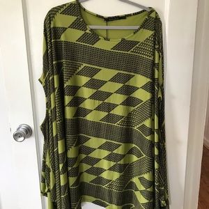 BNWT Manaola Hawaii Kipuka Top One Size
